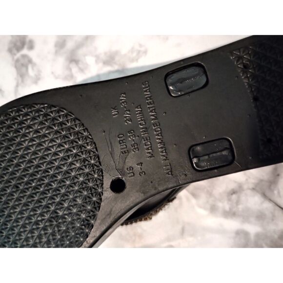 Capelli New York Black Wedge Flip Flops with Jeweled Straps Size 3-4 - Picture 8 of 9